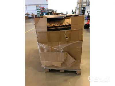 5 lådor med “60 cell shipper” i papp